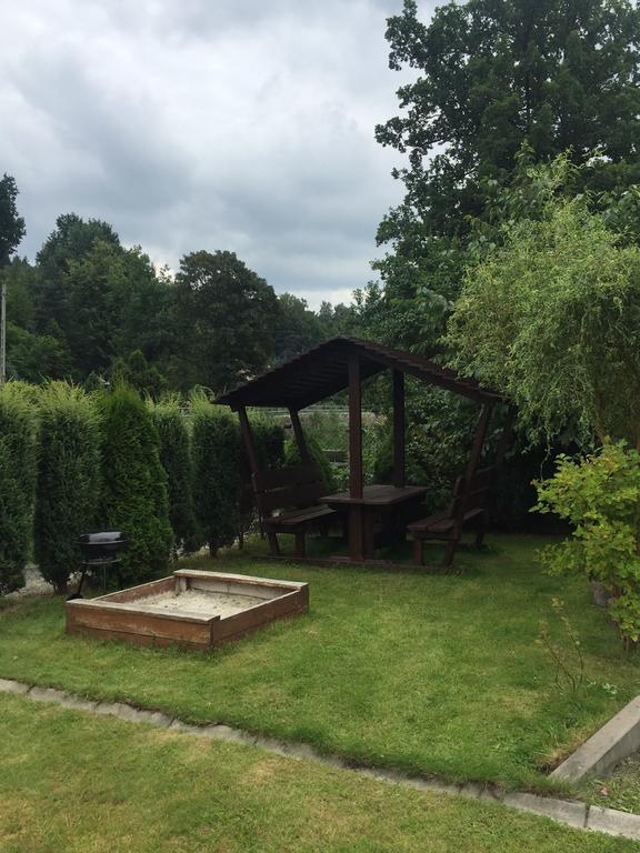 Dom Nad Kwisa Lägenhet Świeradów-Zdrój Exteriör bild