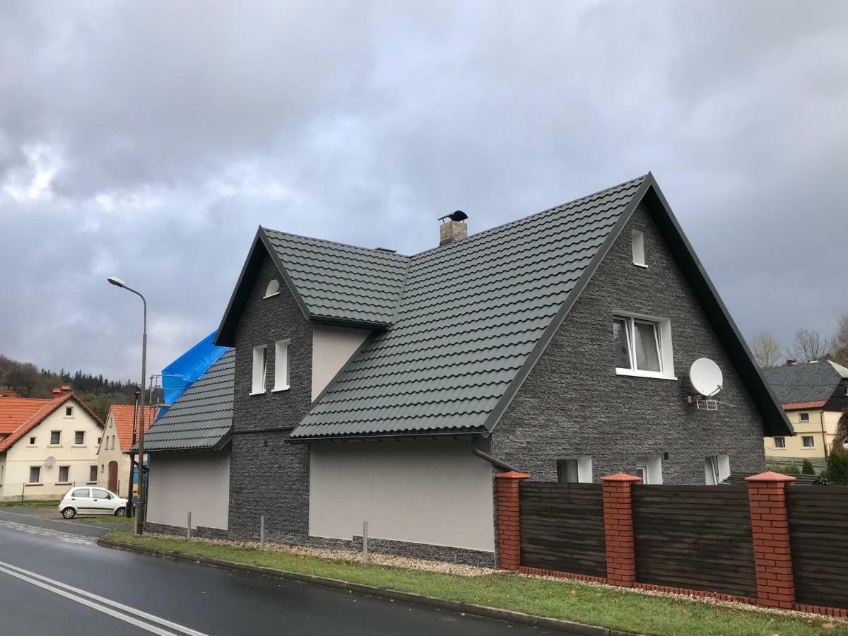 Dom Nad Kwisa Lägenhet Świeradów-Zdrój Exteriör bild